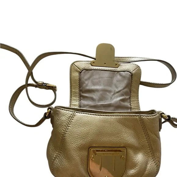 Michael Kors Metallic Gold Sloan Crossbody Bag - Picture 5 of 8